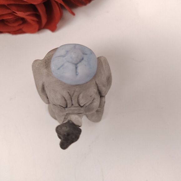 Vtg Pair Of Elephant Figurines Playful Nursery Mouse On Trunk Decor Taiwan Made - Picture 10 of 11